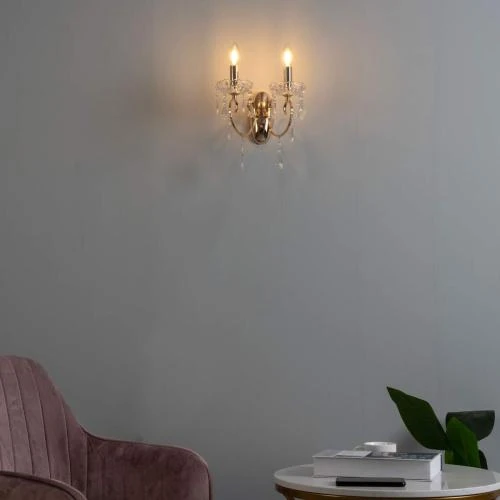 Détail de Applique 2 Bras Cristal Baroque Pampilles Dorées, Lumière Blanc Chaud