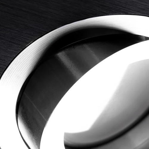 Détail de Spot encastrable carré noir, douille GU10, angle 30°