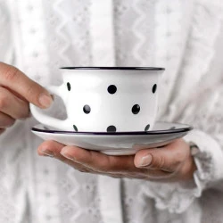 Tasse, sous-tasse café, thé, blanche, pois noirs, céramique artisanale
