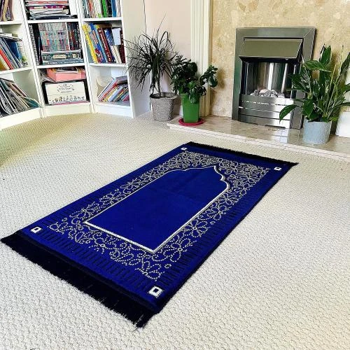 Détail de Tapis de prière velours Mihrab bleu marine Generique