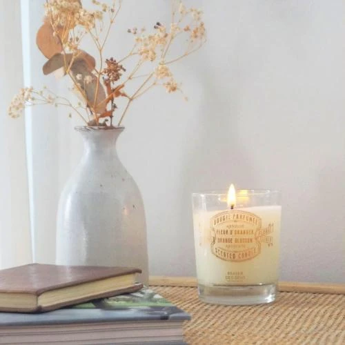 Zoom sur Bougie Parfumée Fleur d'Oranger, Naturelle, Verre, Made in France