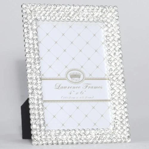 Détail de Cadre Photo Cristal Argenté, Design Élégant, Lawrence Frames