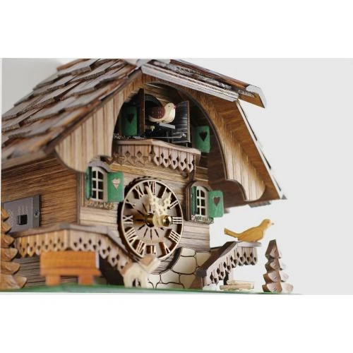 Zoom sur Pendule coucou bois véritable, mouvement quartz, chant