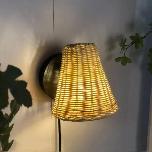 Zoom sur Applique murale LED Barcelona, osier bambou, E27, design moderne