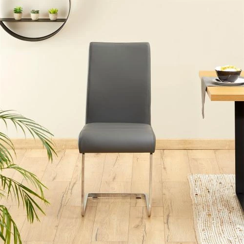 Zoom sur Chaises Salle à Manger Leticia, Chrome, Synthétique Gris
