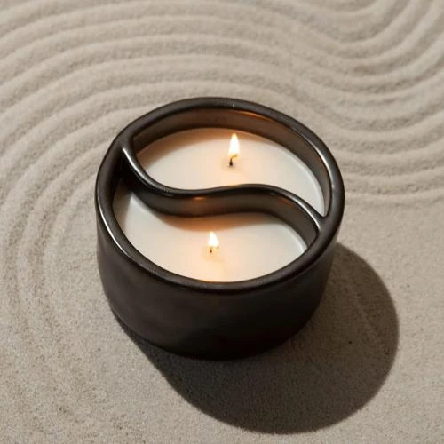 Détail de Bougie parfumée Paddywax Yin Yang, Noir, 325 ml