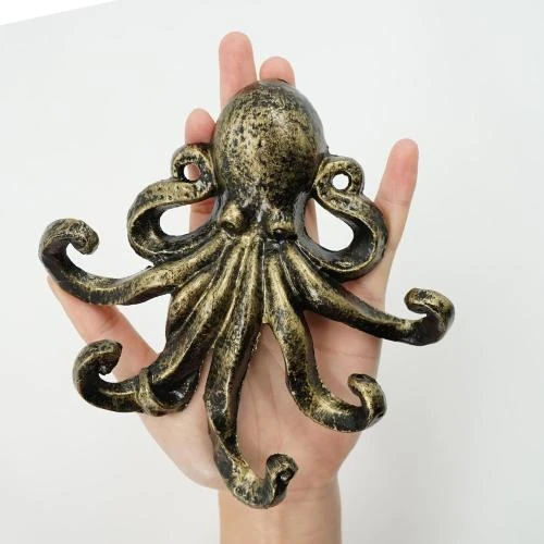 Détail de Support de Clés Octopus Méditerranéen en Fonte Bronze