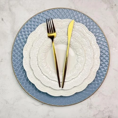 Détail de Assiettes rondes 33 cm, chargeurs plastique, bleu clair