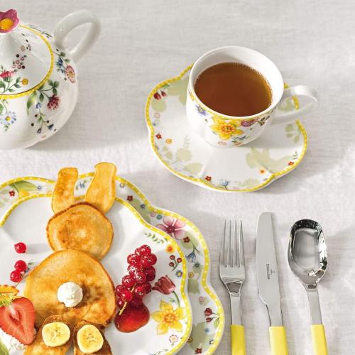 Présentation de Gobelet Villeroy Boch Spring Awakening, Porcelaine Jaune en situation