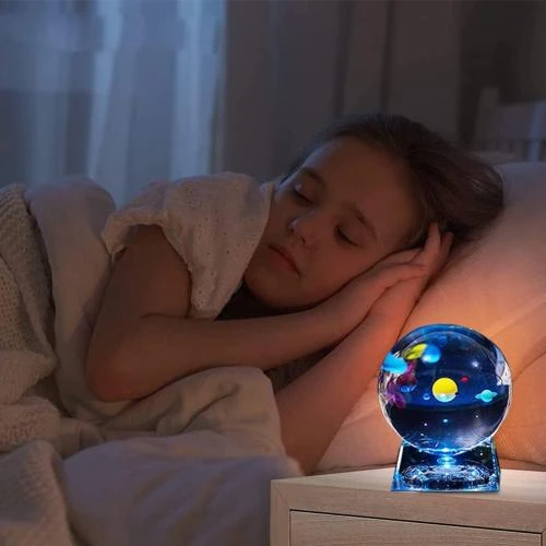 Détail de Lampe Veilleuse Galaxie en Cristal LED pour Chambre Bébé