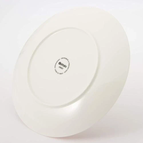 Zoom sur Assiette Plate Orange Iittala, Design Épuré, Élégance