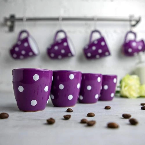 Détail de Tasses Expresso Violettes Pois Blancs, Céramique Artisanale