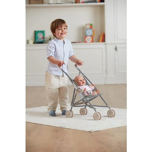 Zoom sur Chaise Petite Noa, La Nina, Design Élégant, Confort