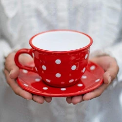 Tasse, sous-tasse, café, thé, rouge, pois blancs, City To Cottage