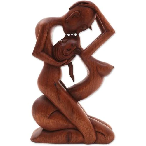 Sculpture Suar Marron Romantique, Embrassant, Décoration - Vue principale