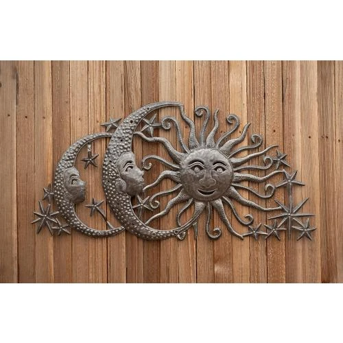Détail de Soleil, lunes, étoiles, arche céleste, décoration murale métal