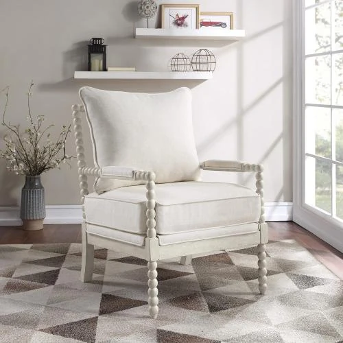 Détail de Chaise Kaylee Bois Blanc Antique, Tissu Lin Blanc