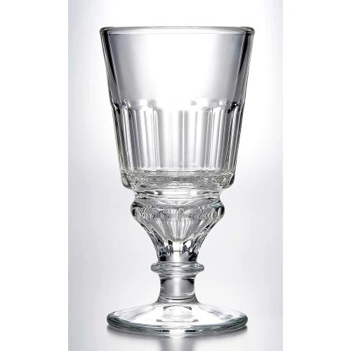 Détail de Verre Absinthe La Rochere, Design Élégant, Artisanat Français