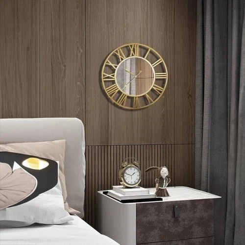 Zoom sur Horloge Murale Métal Vintage Dorée, Miroir, Silencieuse, Ronde