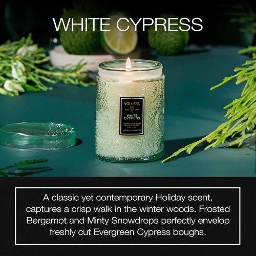 Détail de Bougie parfumée Voluspa White Cypress, couvercle inclus