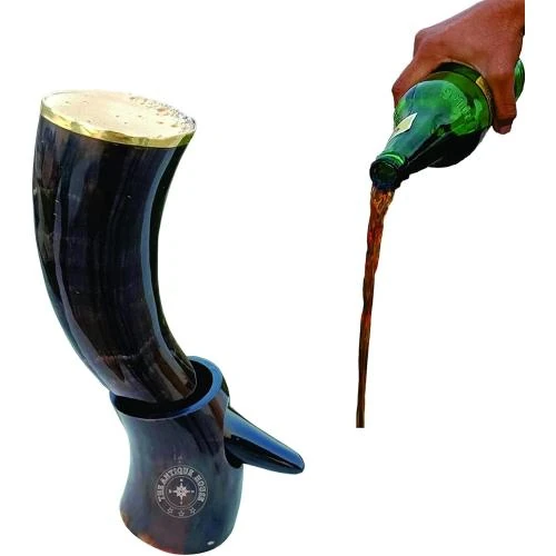 Détail de Tasse Viking noire, 100% naturelle, support bière, vin, hydromel