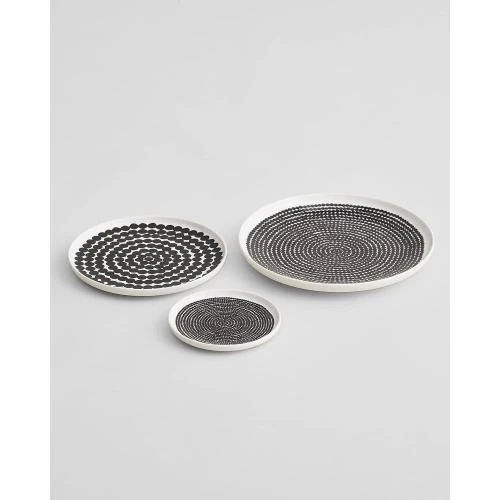 Détail de Assiette Marimekko Siirtolapuutarha, Grès Blanc Noir