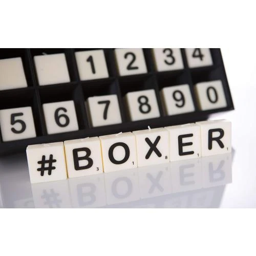 Zoom sur Boxer Gifts Bougie Lettre C, Blanc, Idée Cadeau