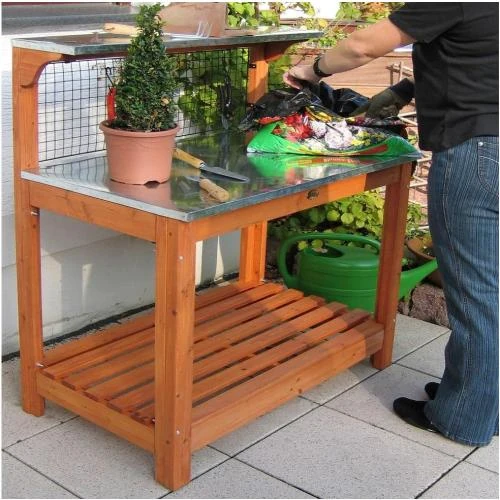Détail de Table de Jardin Habau, Plan de Travail Pratique, Durable