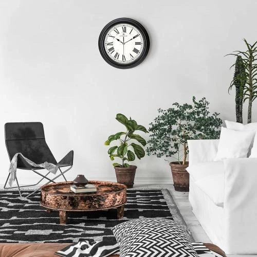 Zoom sur Horloge Murale Lafocuse Noir Silencieuse Chiffres Romains Retro