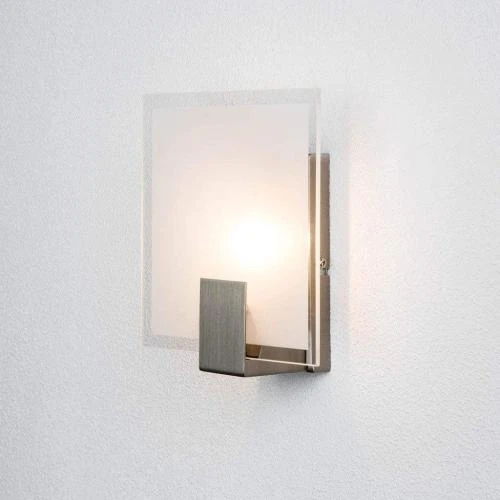 Détail de Applique murale carrée fer blanc, lampe Sonian LED