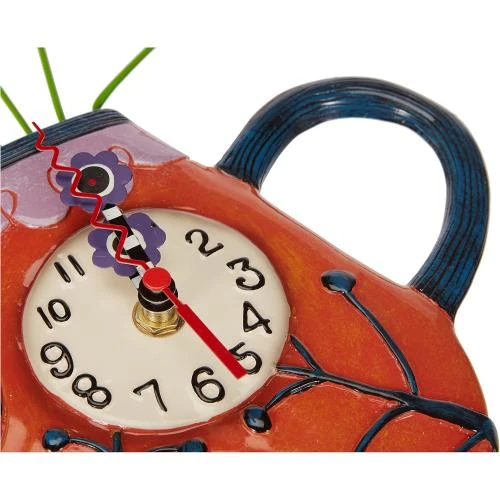 Zoom sur Horloge Théière Rouge, Fleurs, Résine, Allen Designs