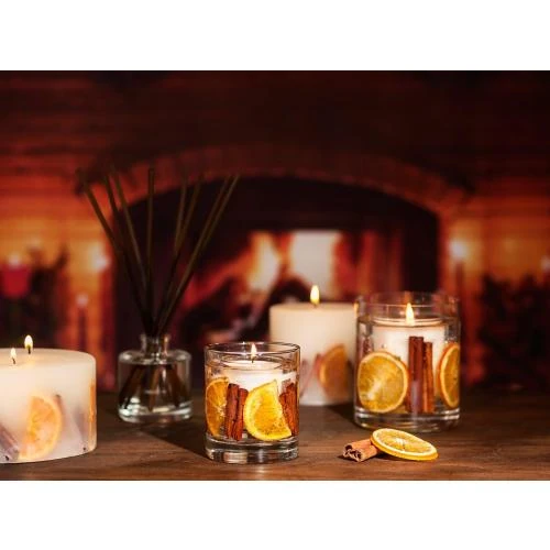 Détail de Bougie 3 Meches Stoneglow, Cannelle, Orange, Parfumée
