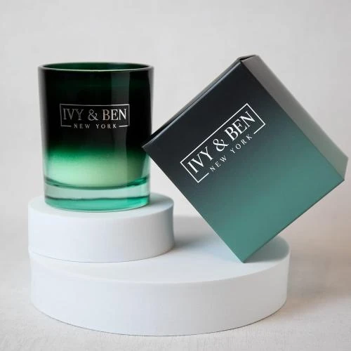 Zoom sur Bougie parfumée luxe IVY et BEN, cire soja, cadeau