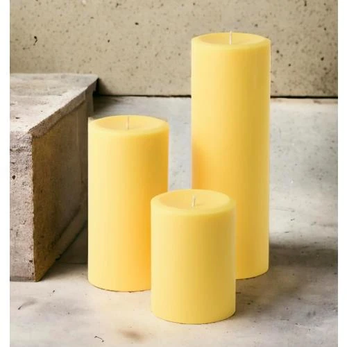 Zoom sur Bougies Pilier Non Parfumées, Jaune, Mister Candle