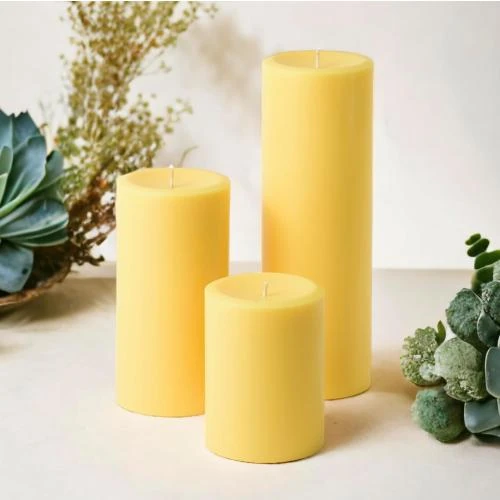 Détail de Bougies Pilier Non Parfumées, Jaune, Mister Candle