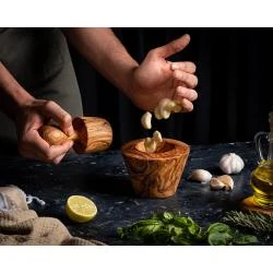 Ensemble mortier, pilon bois olivier naturel, presse ail, moulin épices