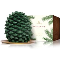 Présentation Bougie moulée Thymes Fraiser, parfum pomme de pin