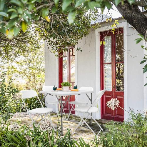 Présentation de Table Camping Pliante, Acier, Jardin, Pique-Nique, Barbecue en situation