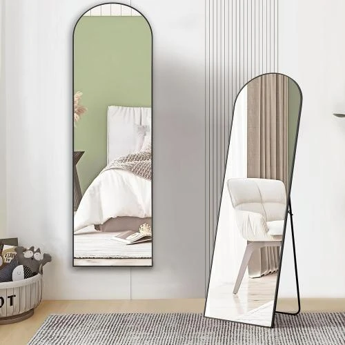 Zoom sur Miroir Arqué Pleine Longueur, Cadre Mince Aluminium