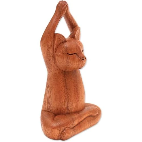 Zoom sur Sculpture en bois Yoga Cat marron, décoration zen