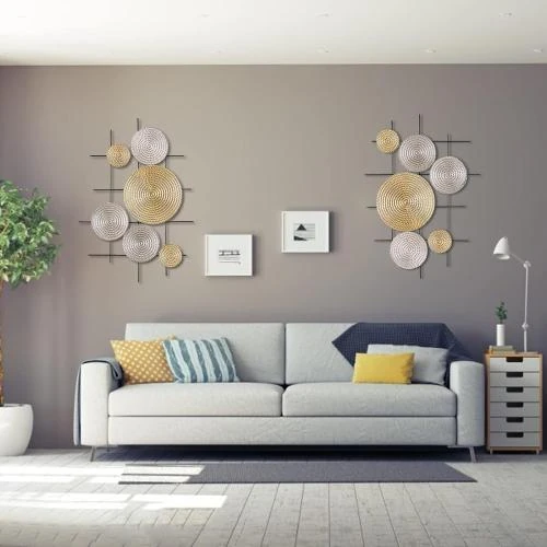 Zoom sur Décorations murales modernes, fer argenté doré, cercles flottants