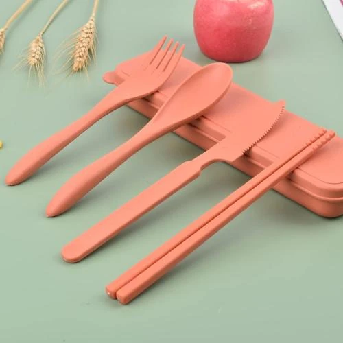 Zoom sur Couverts de Voyage Zoyiancy, Ustensiles Réutilisables, Plastique