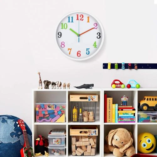 Détail de Horloge Murale Silencieuse Ronever, Chiffres 3D Multicolores