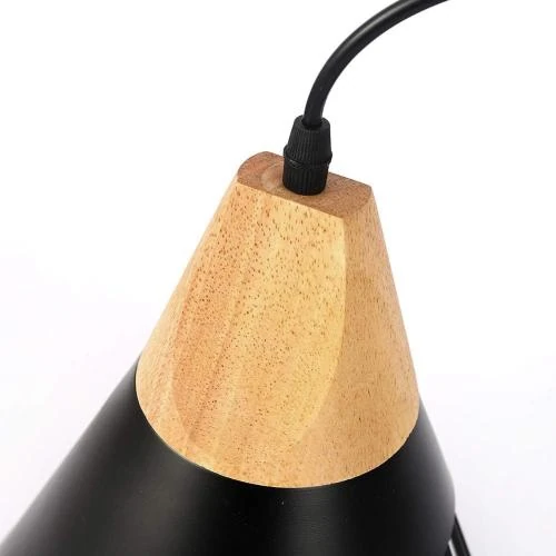 Zoom sur Suspension Luminaire Vintage en Bois et Métal pour Cuisine