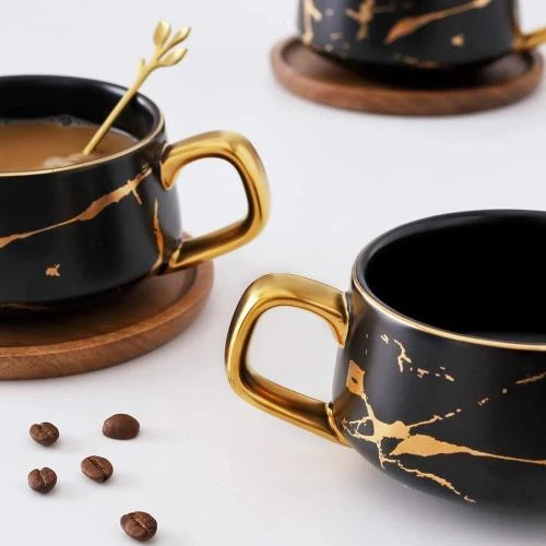 Zoom sur Tasses cappuccino marbre, porcelaine, soucoupe, bois noir