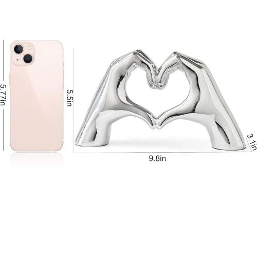 Zoom sur FJS Statuette doigt amour argentée, décoration moderne