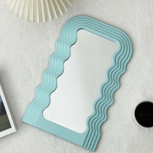 Zoom sur Miroir mural esthétique SIMMER STONE, cadre irrégulier, bleu