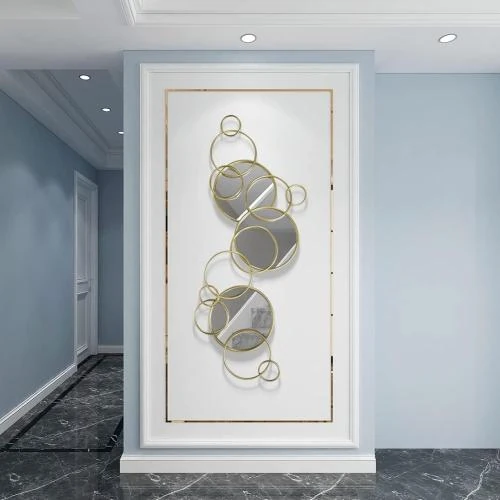 Zoom sur Miroir mural rond, doré, décoration intérieure élégante