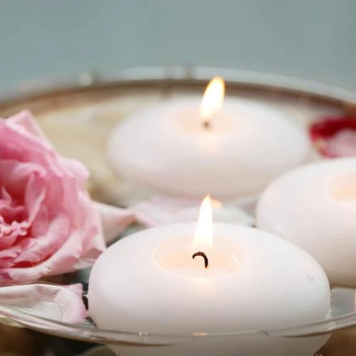 Zoom sur Bougies flottantes blanches non parfumées Flamecan, lot 12