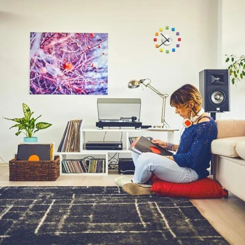 Zoom sur Horloge Murale DIY Relaxdays, Chiffres Arc en Ciel, Colorée